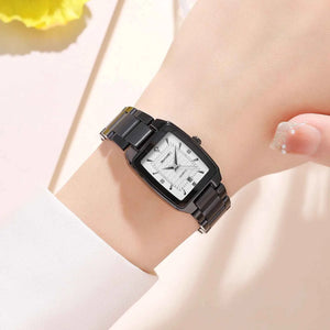 SKMEI 2578 Elegant Golden Ladies Steel Watch - Black