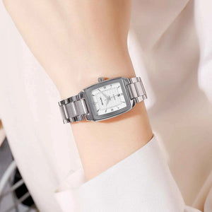 SKMEI 2578 Elegant Golden Ladies Steel Watch - Silver