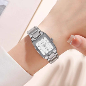 SKMEI 2578 Elegant Golden Ladies Steel Watch - Silver