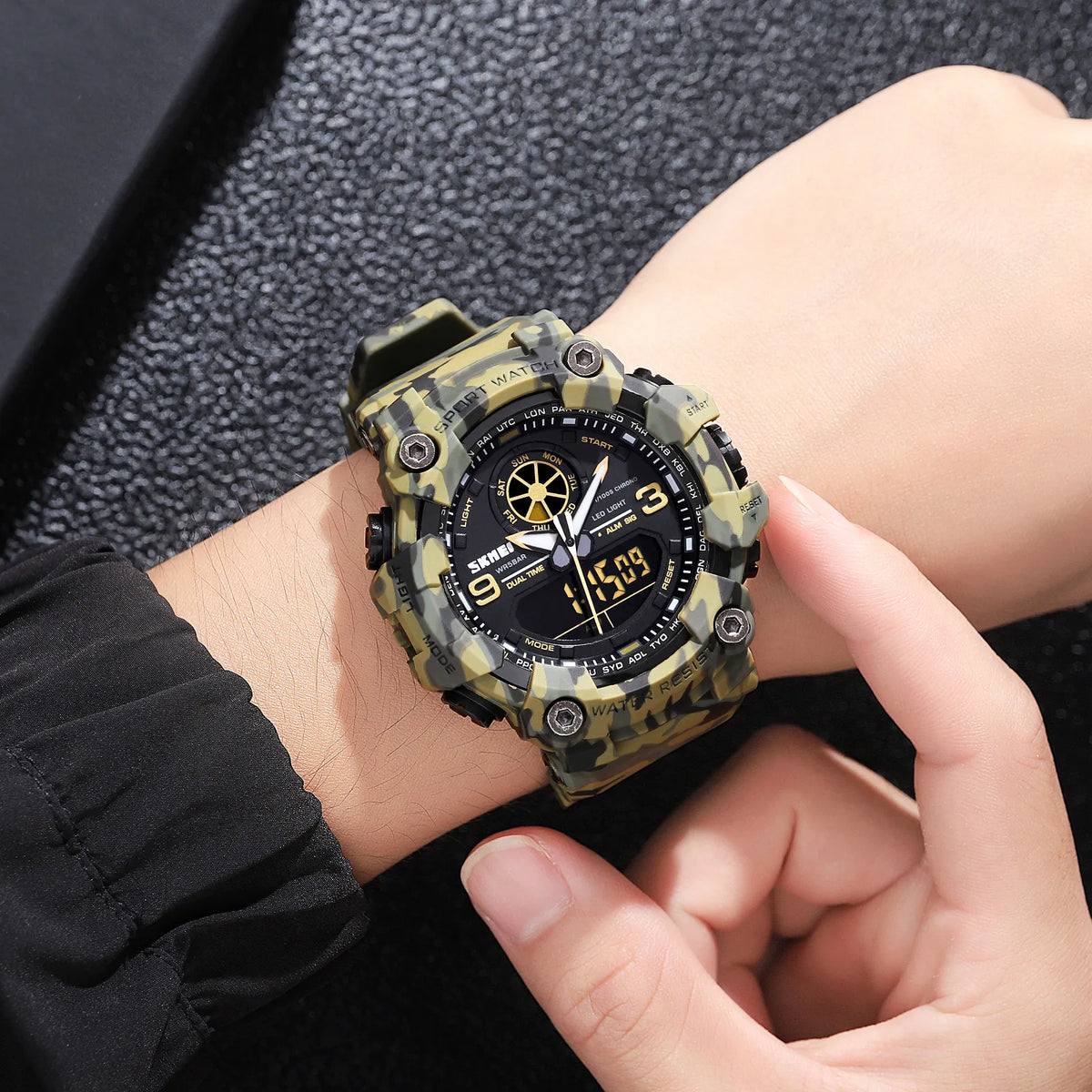SKMEI 1818 Digital Sports Watch - GreenCamo