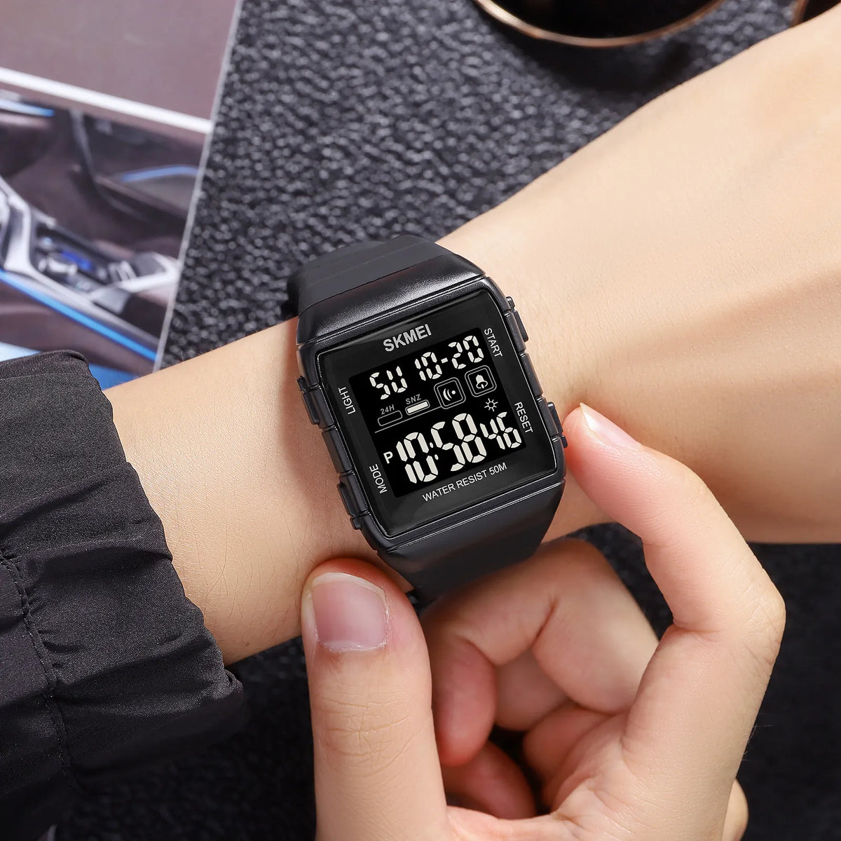 SKMEI 1960 Digital Sports Watch - Black/Black