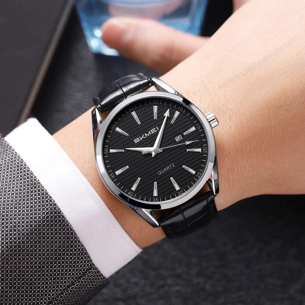 Skmei – 2490 – Quartz Movement Watch – Silver/Black image 2