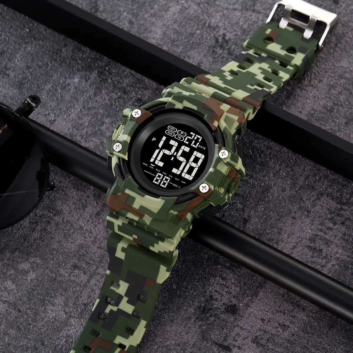 SKMEI 2195 Rugged Digital Sports Watch - ArmyGreen/Camo