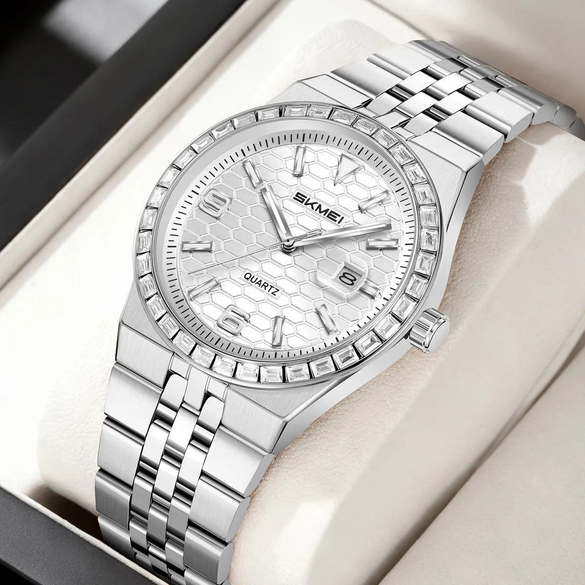 SKMEI 2655 Luxury Quartz Watch - Silver/Silver