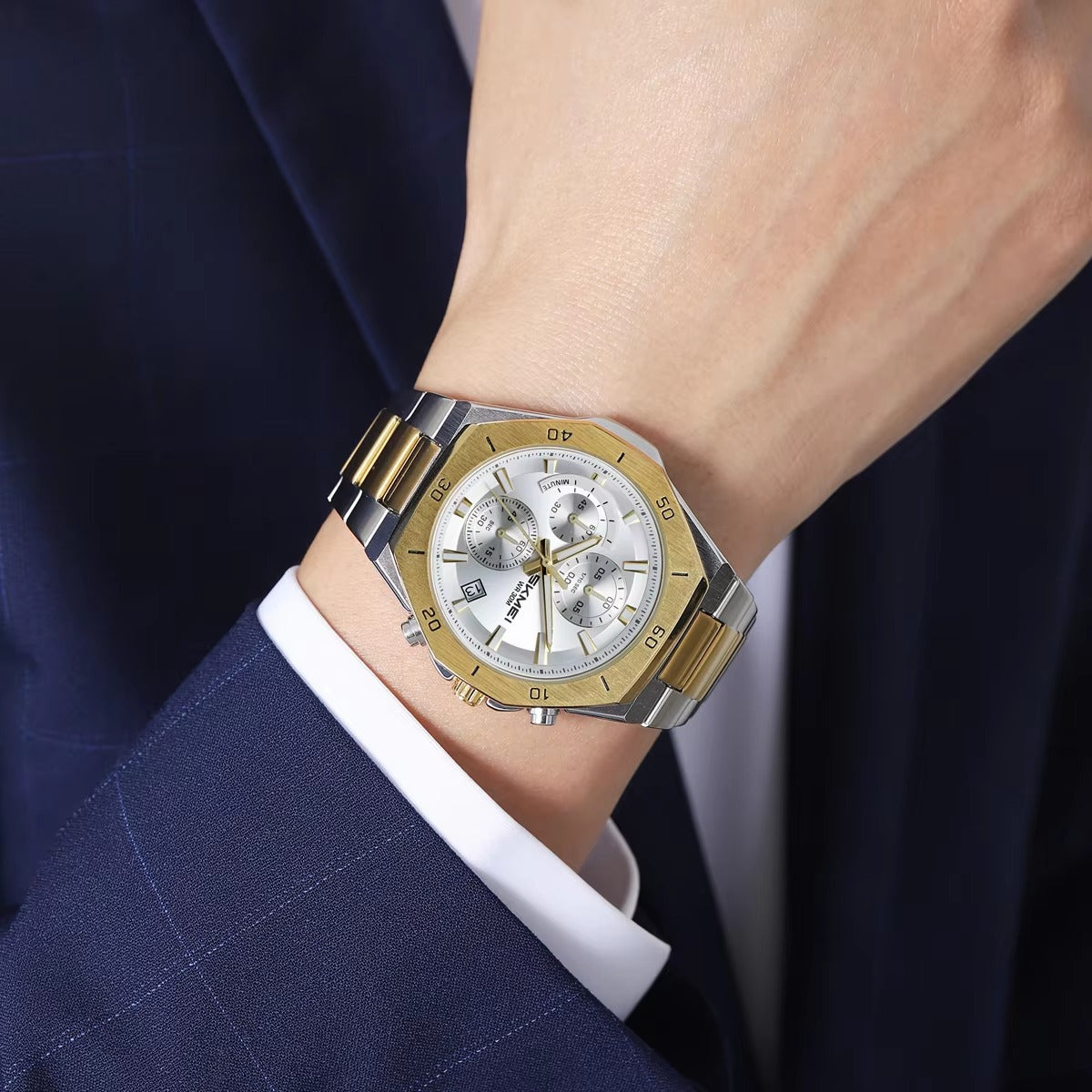 SKMEI - 2452 - High Quality Luxury Watch - Silver/Gold-Silver image 3