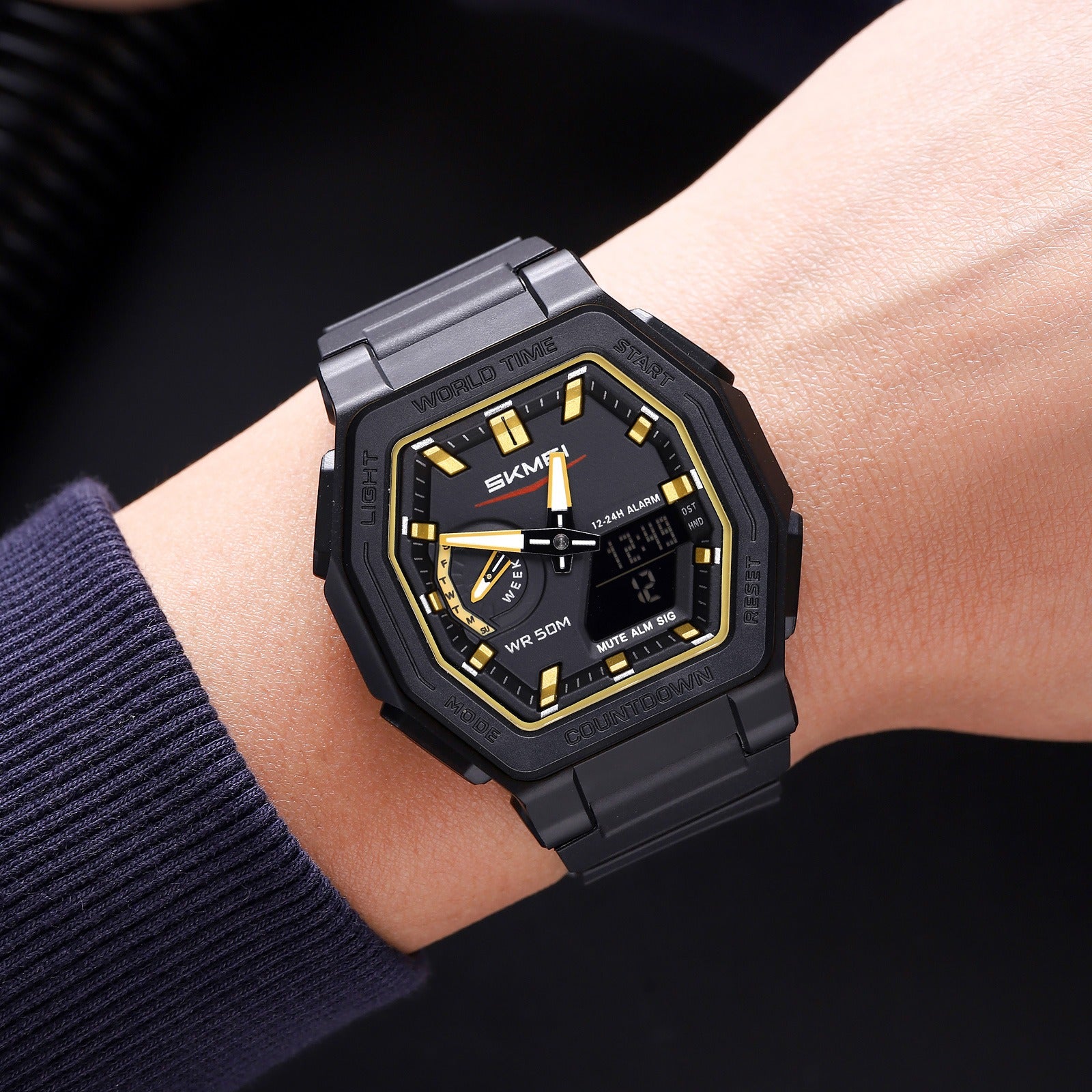 SKMEI - 2438 - Dual Sports Watch Multiple Time Zone - Black/Gold image 2
