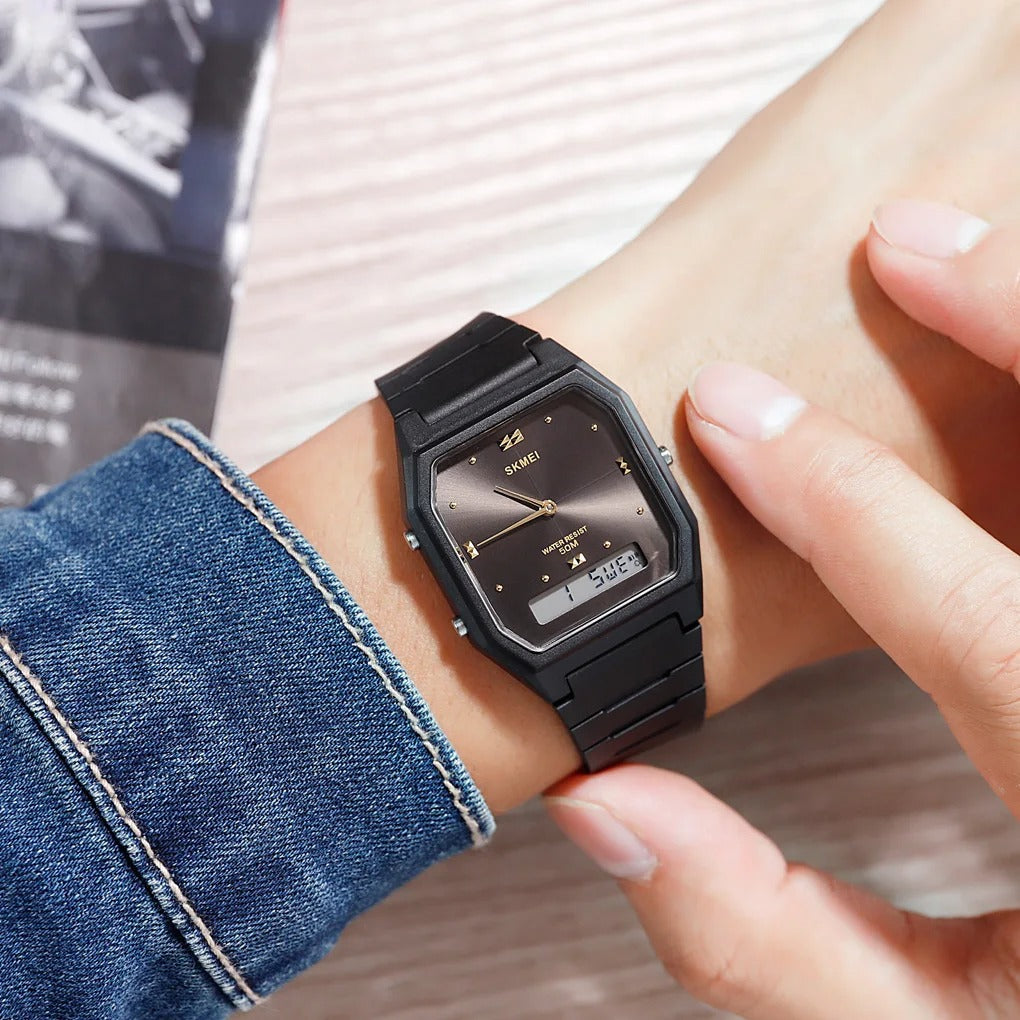 Skmei - 1604 - Digital Minimalist Waterproof Wrist Watch - black/black image 1