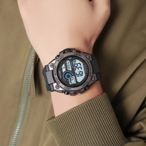 SKMEI 2318 Rugged Digital Sport Watch - black/white image 2