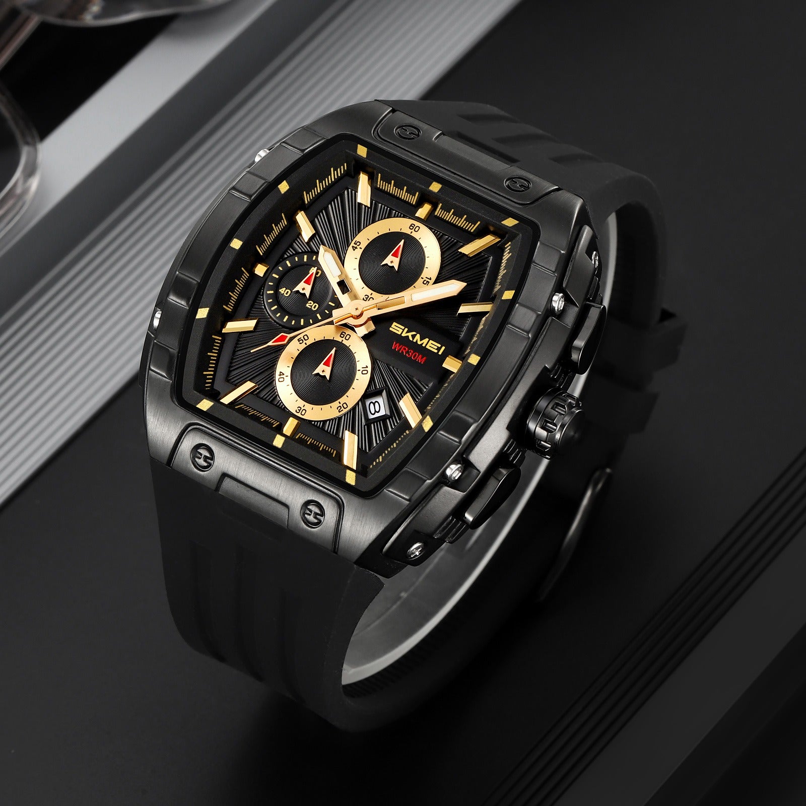 SKMEI - 2363 - High Quality Luxury Watch - Black/Gold image 2