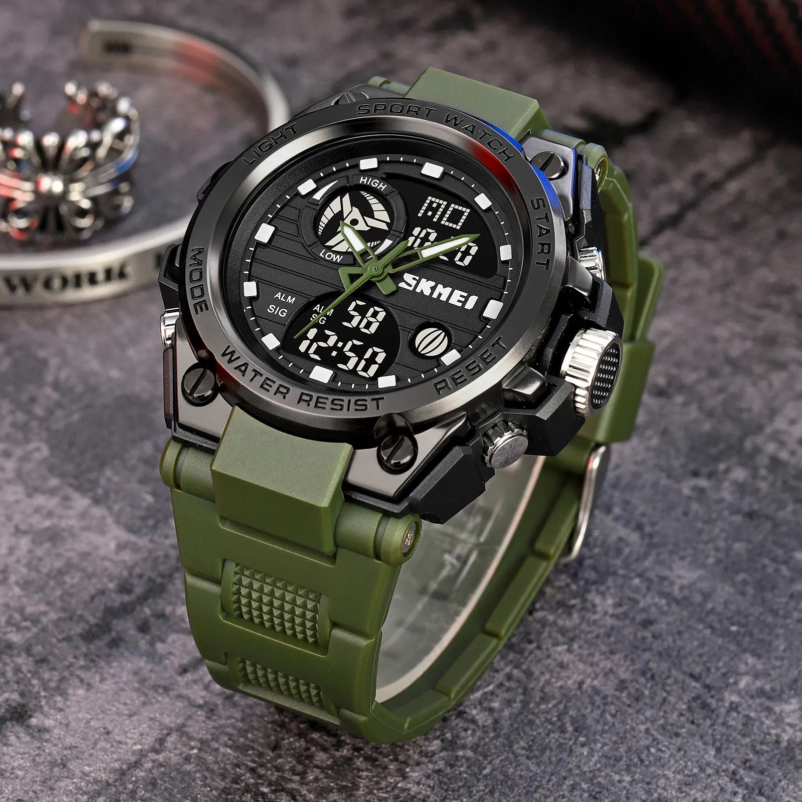 SKMEI 2031 Rugged Digital Sports Watch - Army/Green image 1