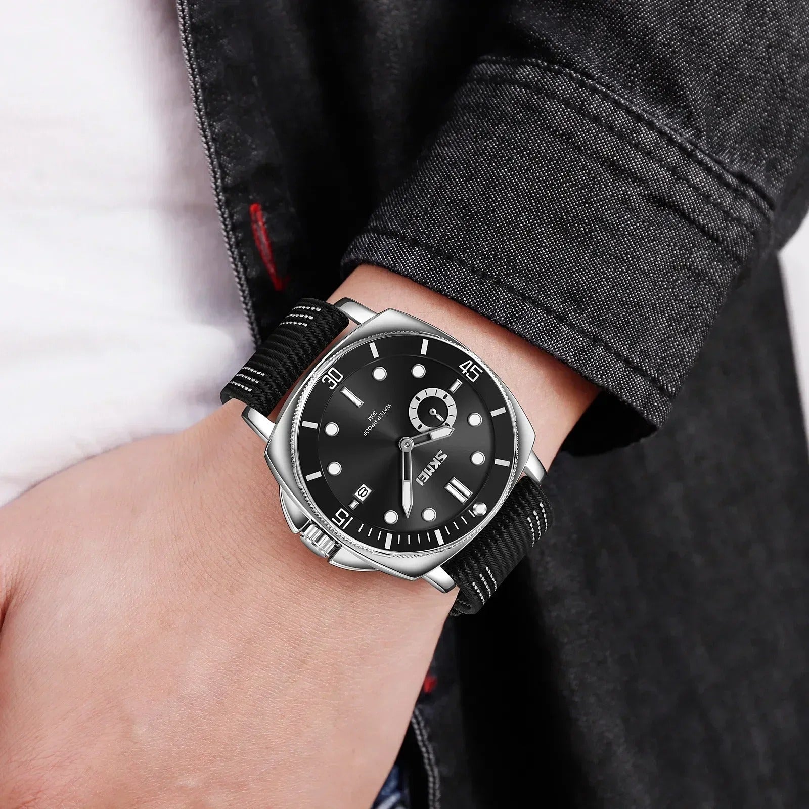 SKMEI 9328 Analog Quartz Nylon Strap Casual Watch - Black image 2
