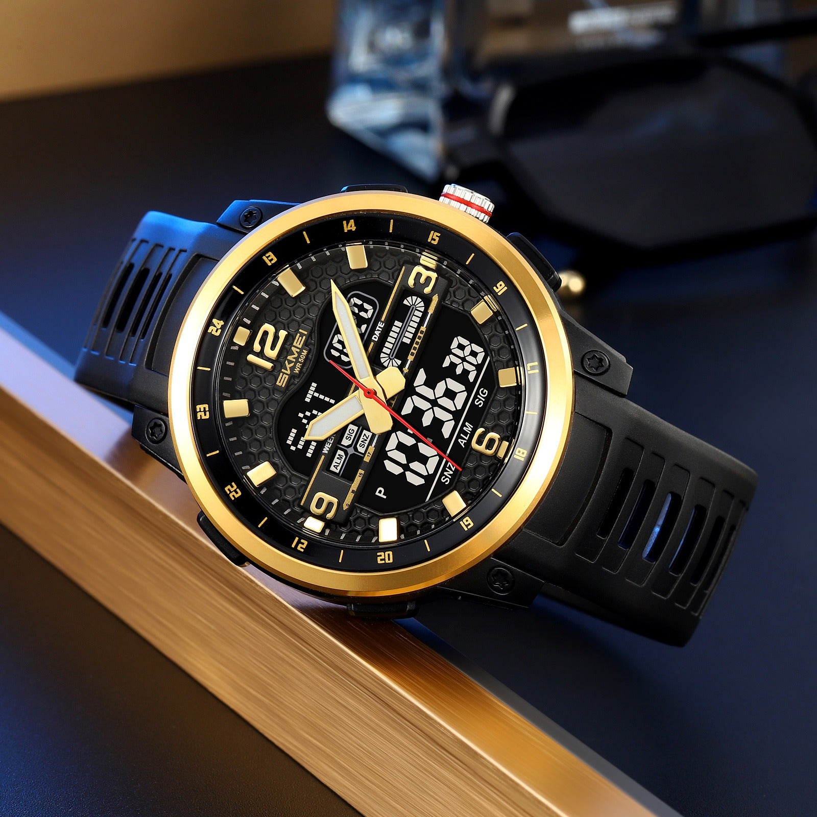 SKMEI - 2401 - High Quality Luxury Watch - Gold image 0