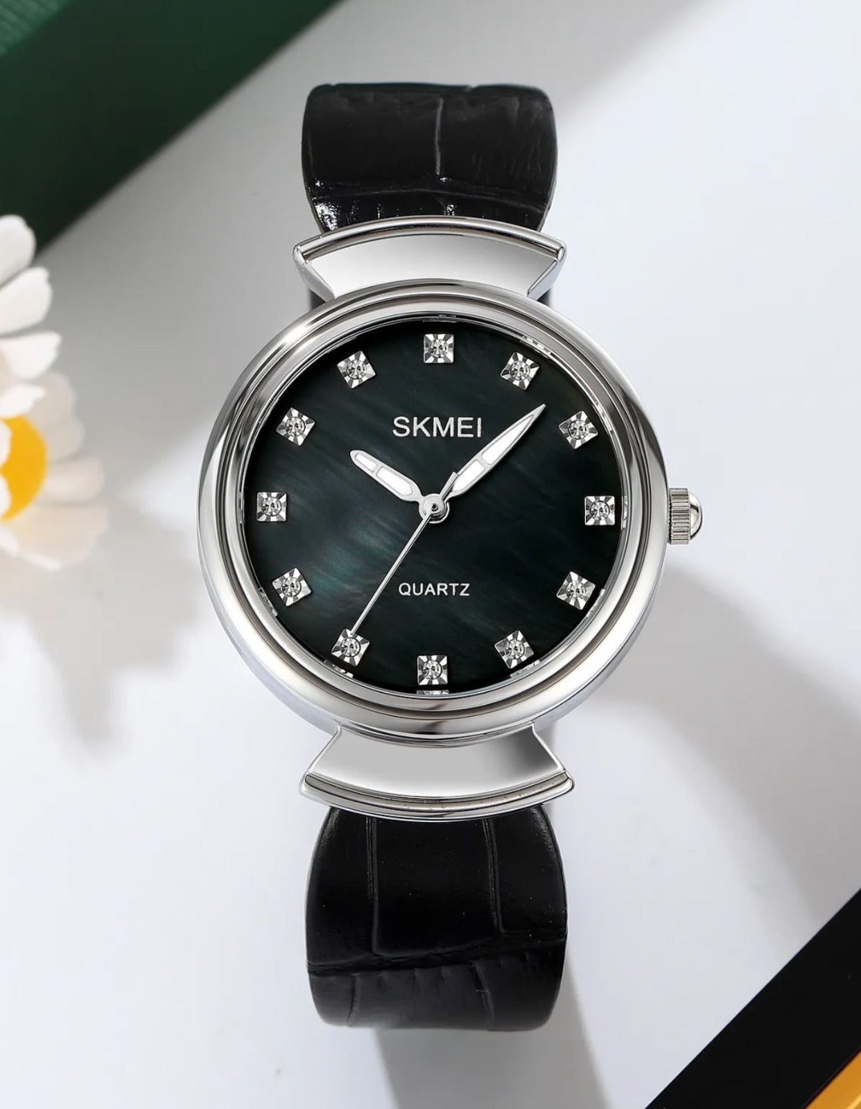 SKMEI - 2165 - Women Elegant Quartz Watch - silver/black-black image 2