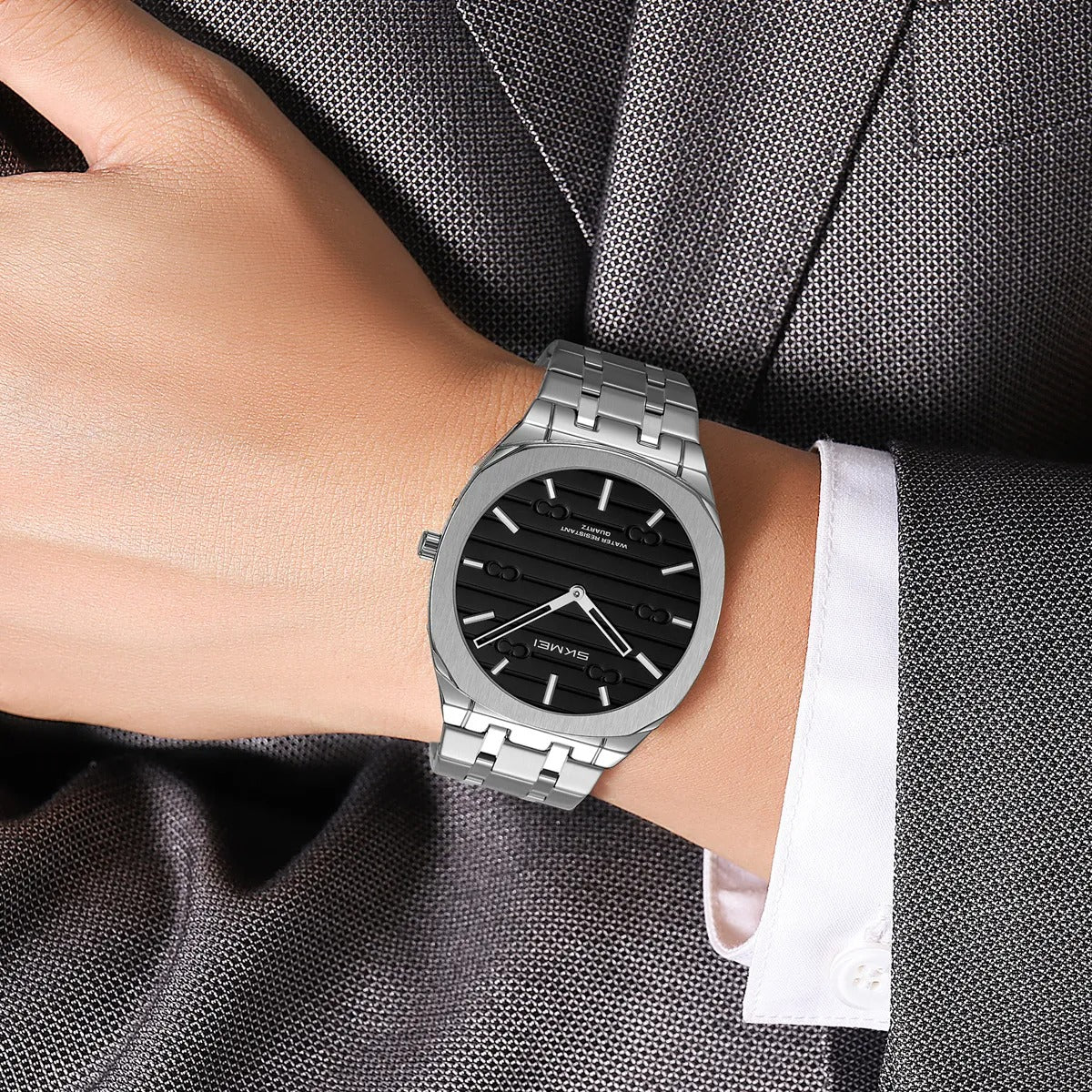 SKMEI - 9372 - Imperial Time Quartz Watch - Silver/Black image 1