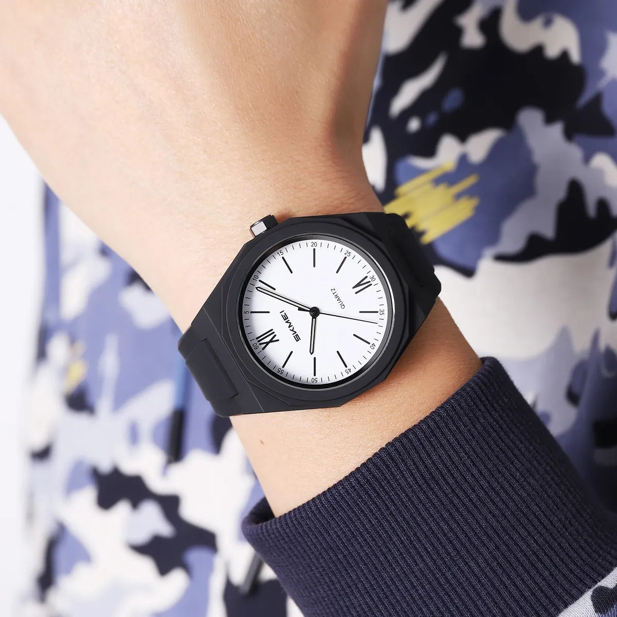 SKMEI - 2470 - High Quality Luxury Watch - White-Line image 1