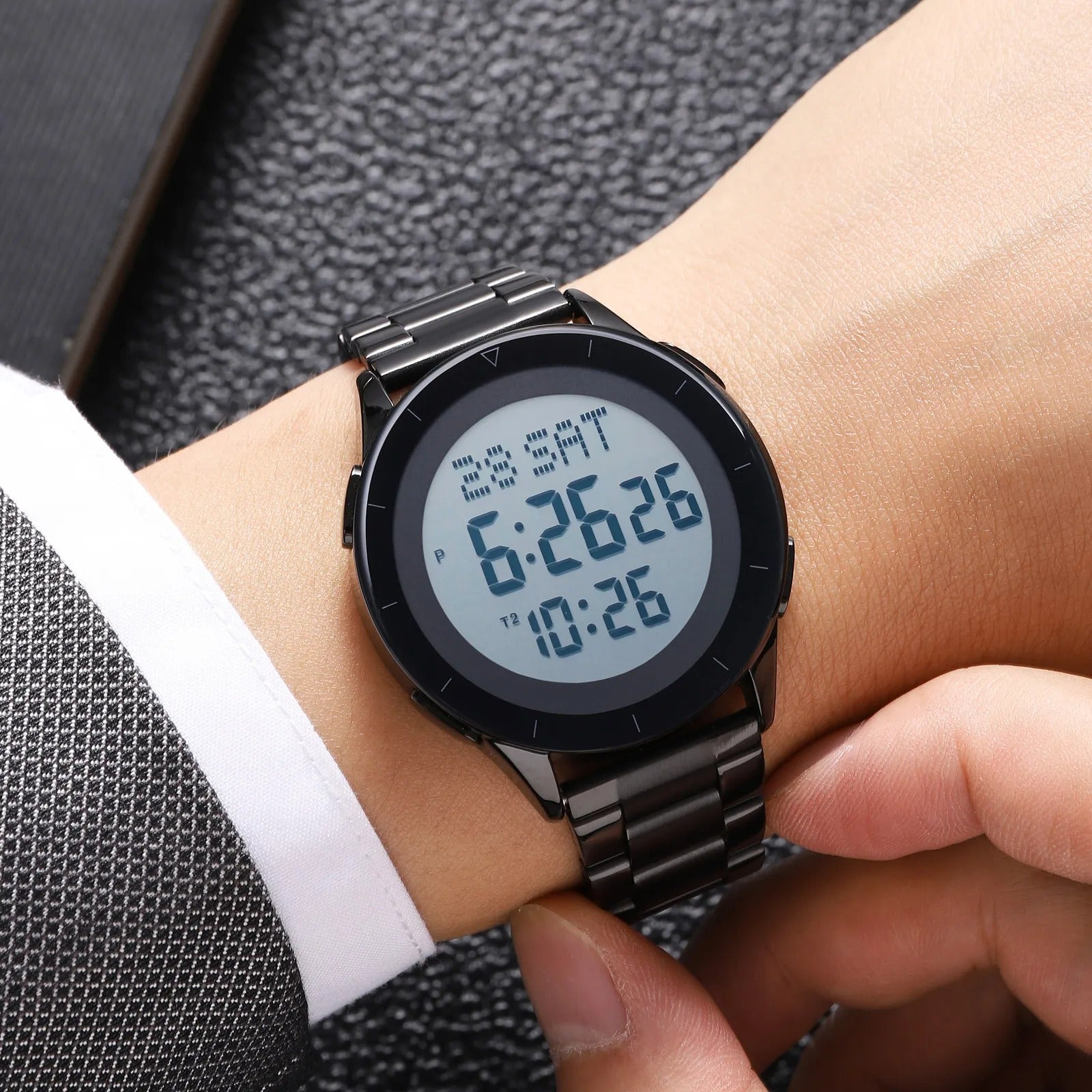 SKMEI 2302 Digital World Time Watch - black/white image 2