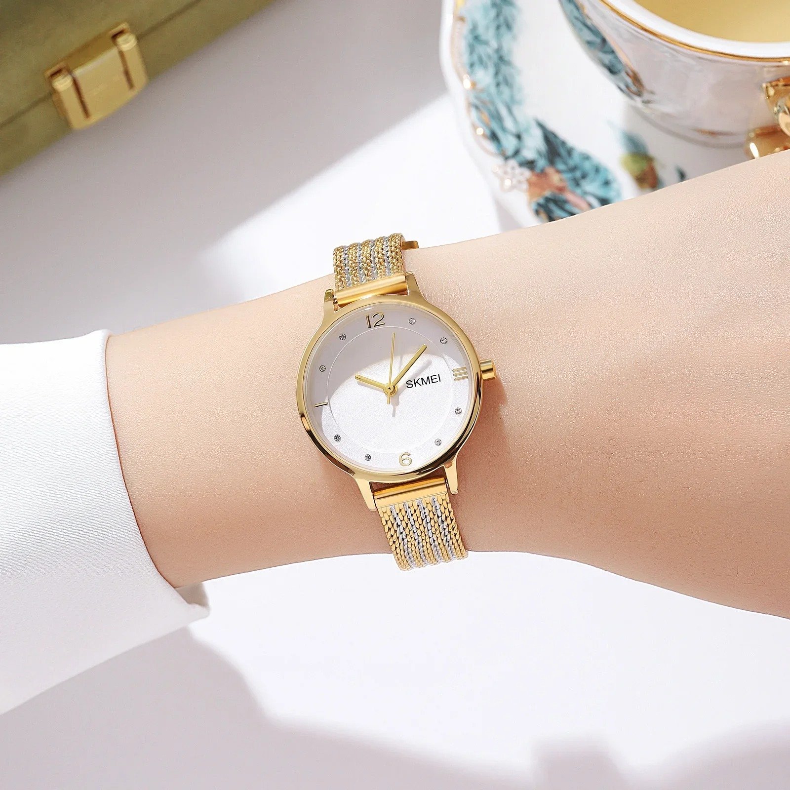 WhatsApp Image 2025-10-18 at 3.25.09 PM (6) SKMEI - 1874 - Women Stainless Steel Quartz Watch - gold - Image 4